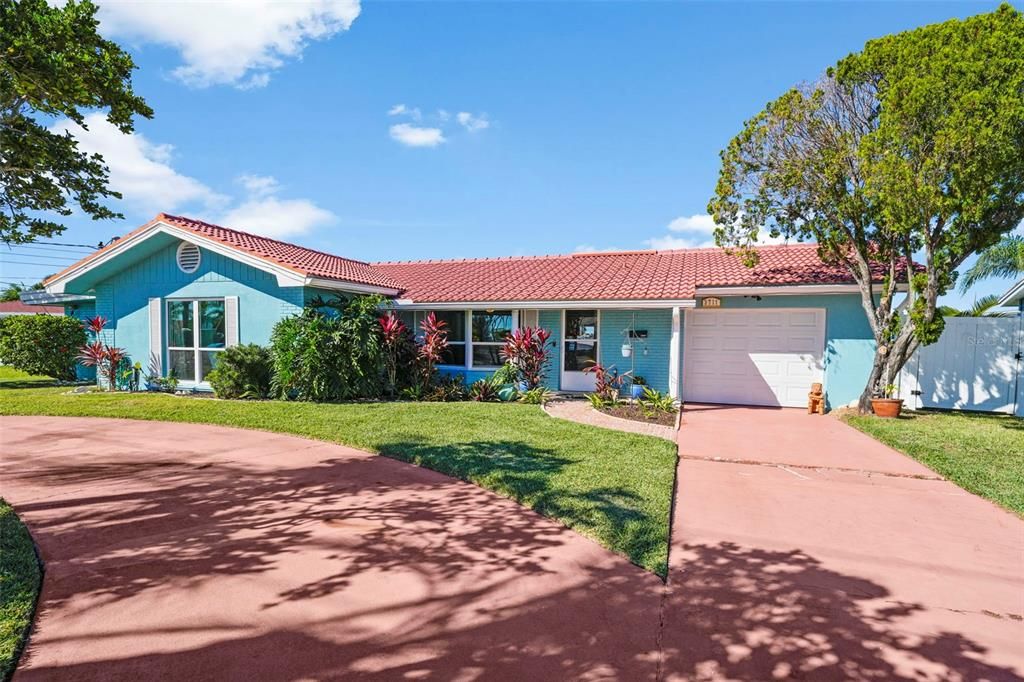 На продажу: $624,999 (3 спален, 2 ванн, 1311 Квадратных фут)