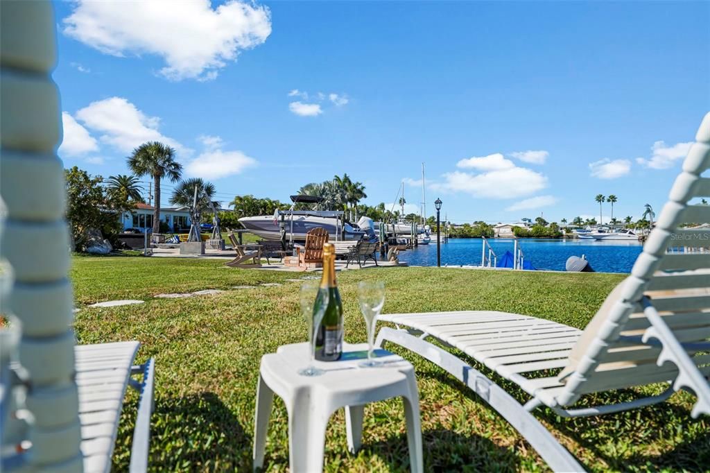 На продажу: $624,999 (3 спален, 2 ванн, 1311 Квадратных фут)