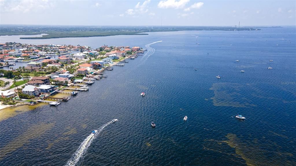 На продажу: $624,999 (3 спален, 2 ванн, 1311 Квадратных фут)