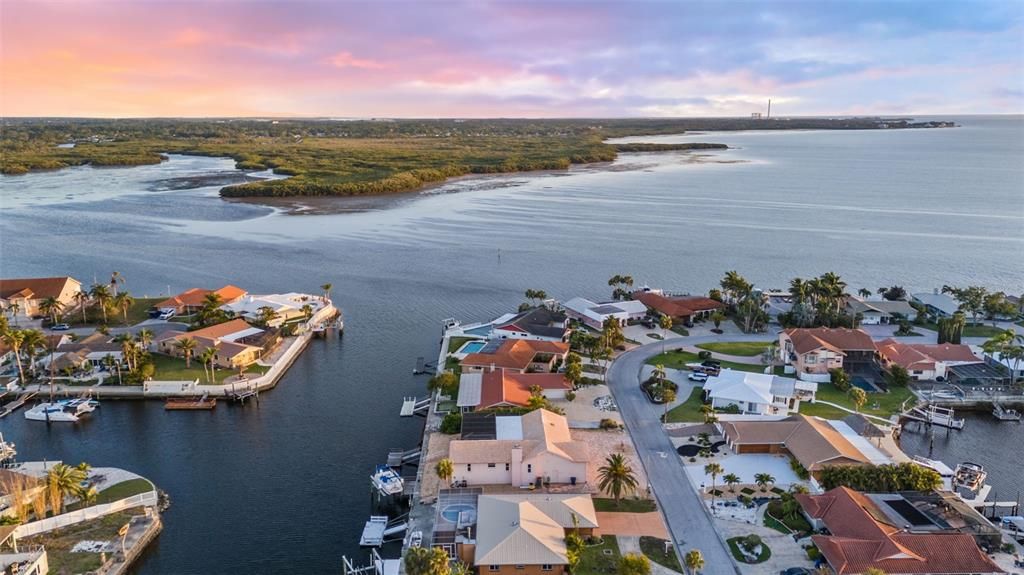 На продажу: $624,999 (3 спален, 2 ванн, 1311 Квадратных фут)