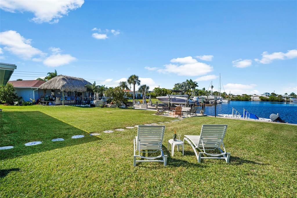 На продажу: $624,999 (3 спален, 2 ванн, 1311 Квадратных фут)