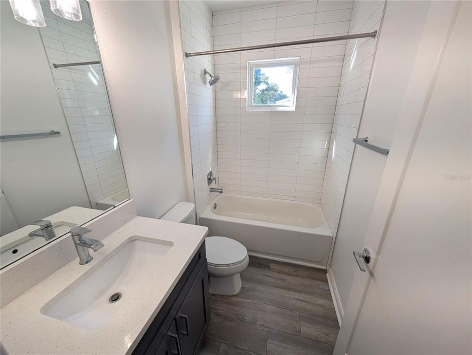 Active With Contract: $2,100 (3 beds, 2 baths, 2768 Square Feet)