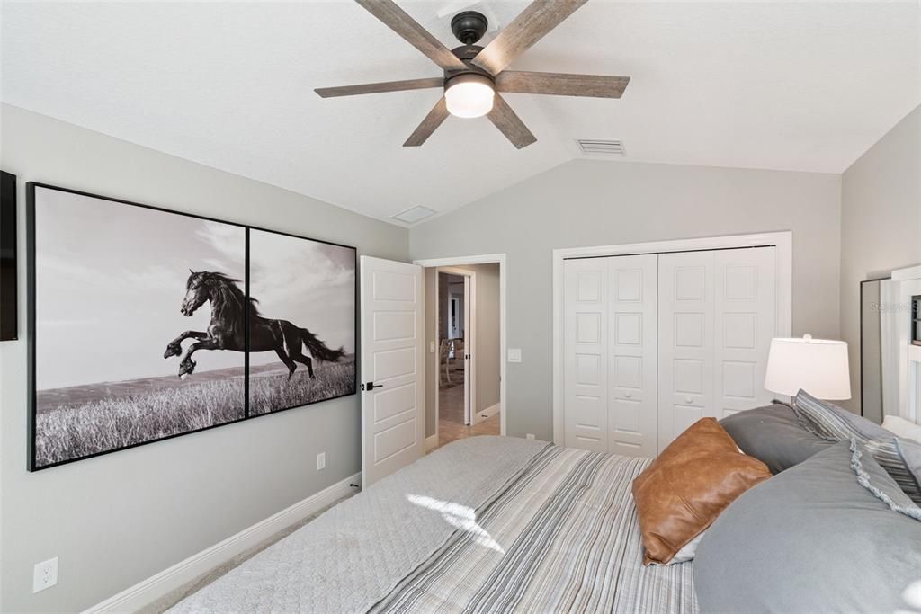 En Venta: $738,330 (3 camas, 3 baños, 1892 Pies cuadrados)