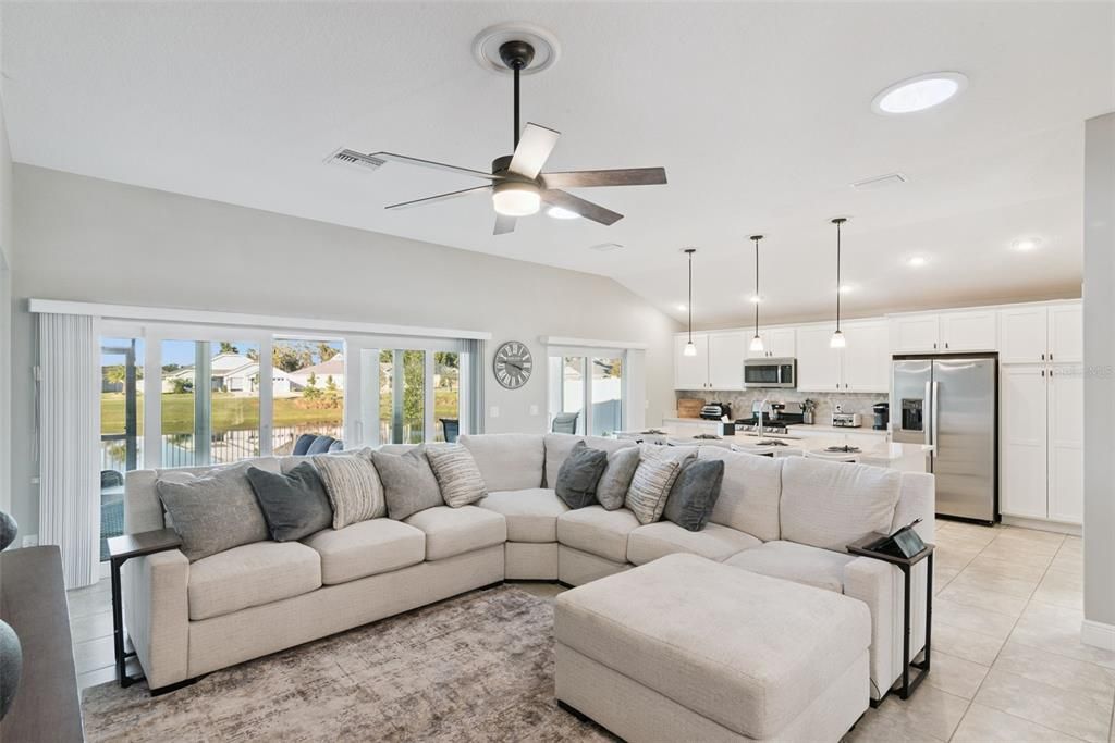 En Venta: $738,330 (3 camas, 3 baños, 1892 Pies cuadrados)