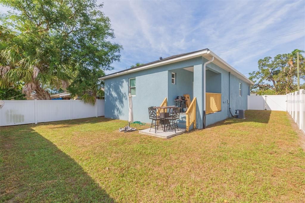 В аренду: $2,550 (3 спален, 2 ванн, 1284 Квадратных фут)