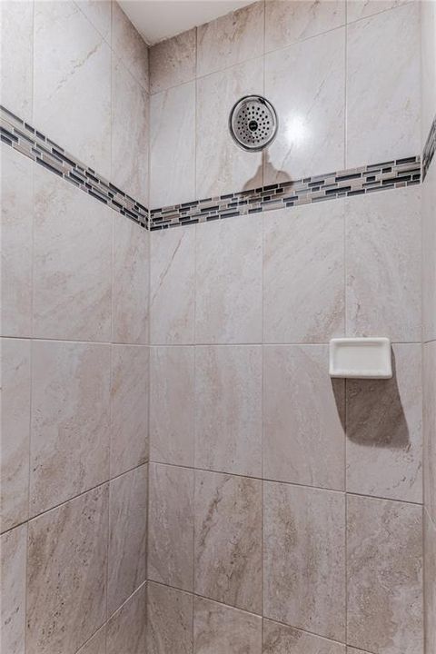 На продажу: $385,000 (3 спален, 2 ванн, 1955 Квадратных фут)