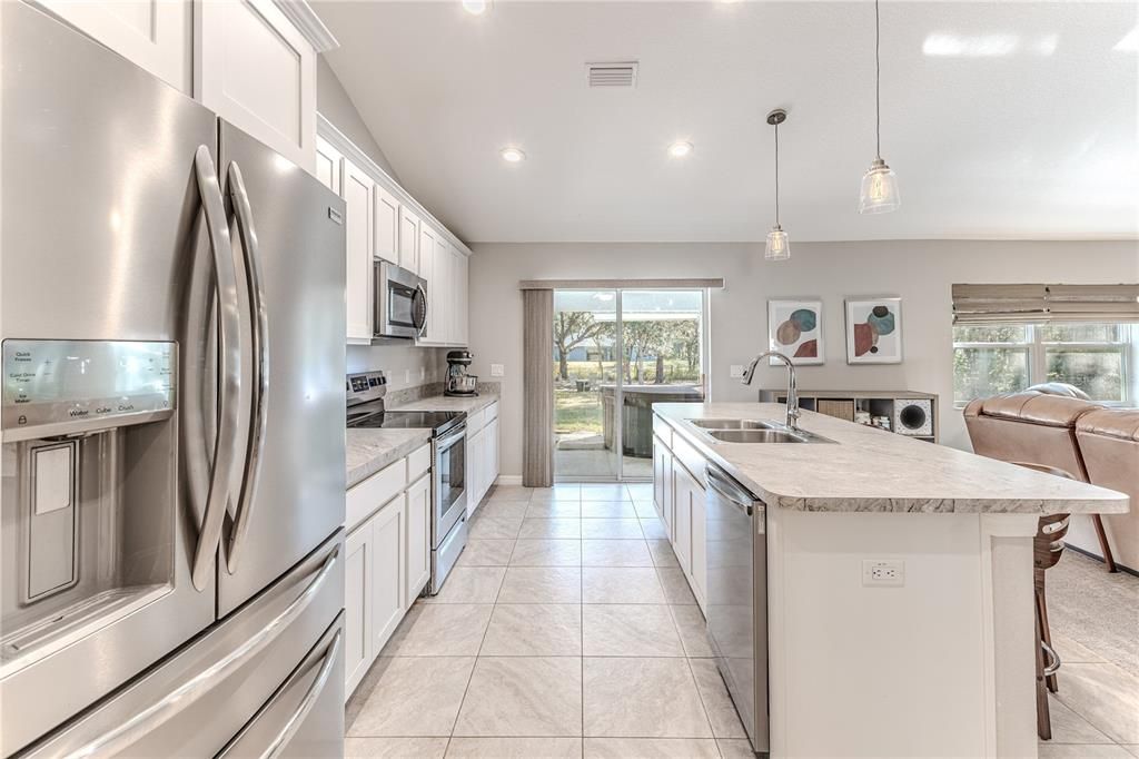 На продажу: $385,000 (3 спален, 2 ванн, 1955 Квадратных фут)