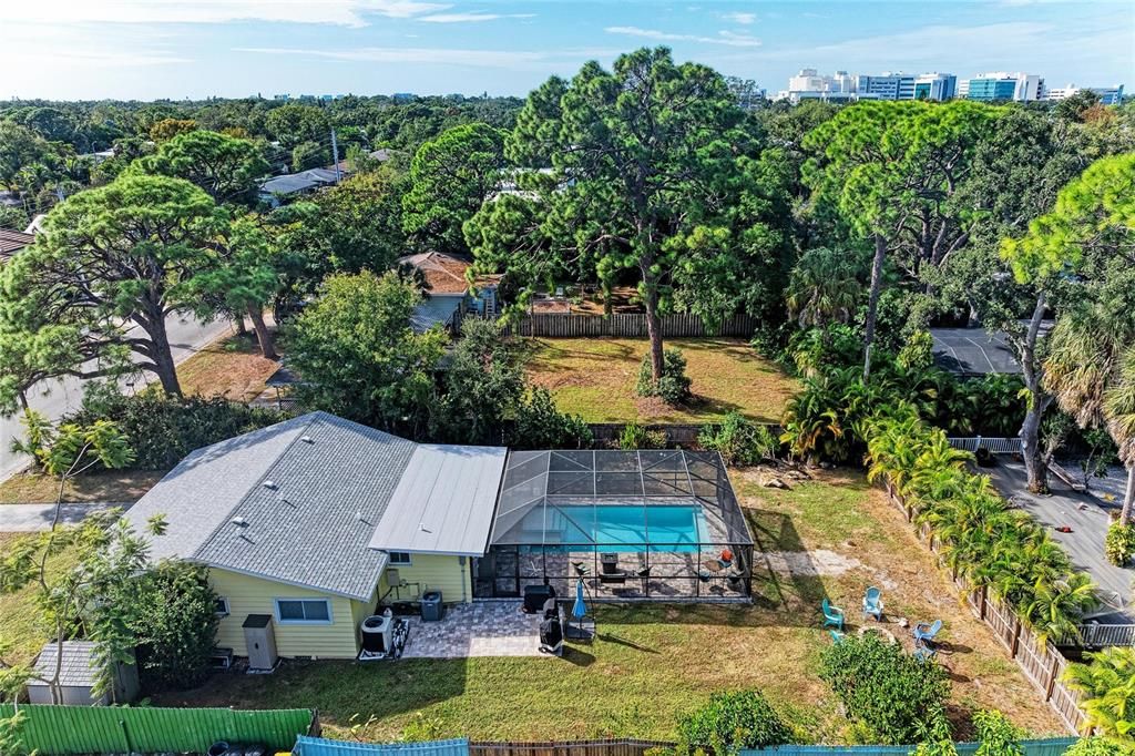 Active With Contract: $625,000 (2 beds, 2 baths, 1128 Square Feet)