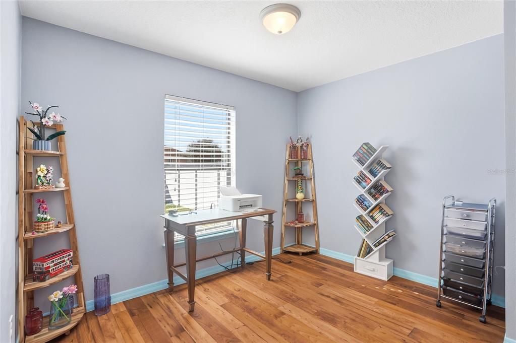 待售: $298,000 (3 贝兹, 2 浴室, 1378 平方英尺)