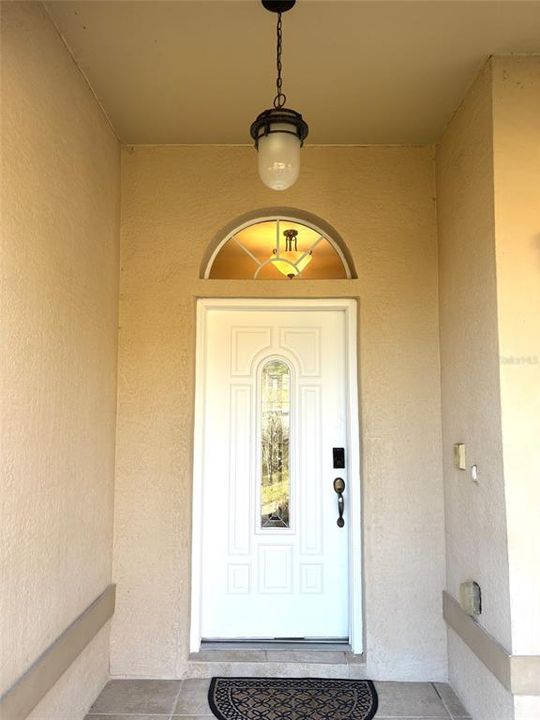 En Venta: $290,000 (2 camas, 2 baños, 2256 Pies cuadrados)