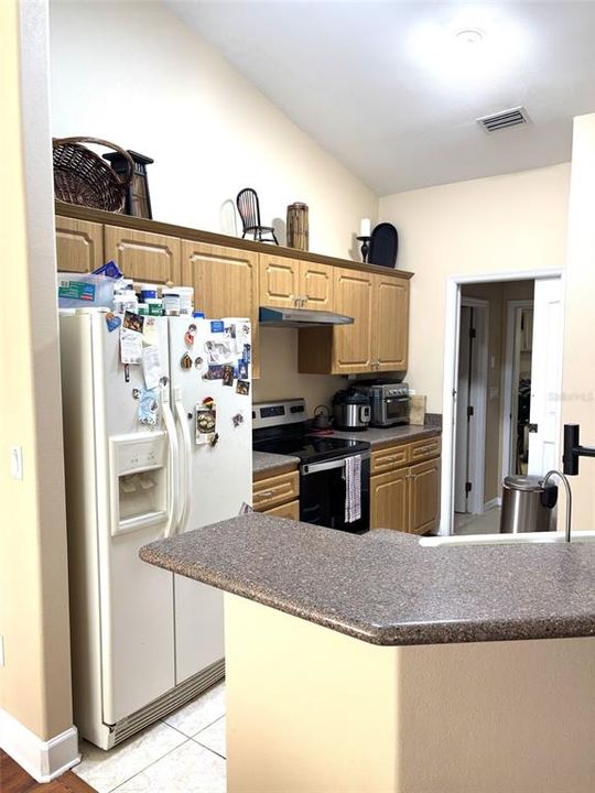 En Venta: $290,000 (2 camas, 2 baños, 2256 Pies cuadrados)