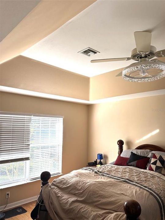 En Venta: $290,000 (2 camas, 2 baños, 2256 Pies cuadrados)