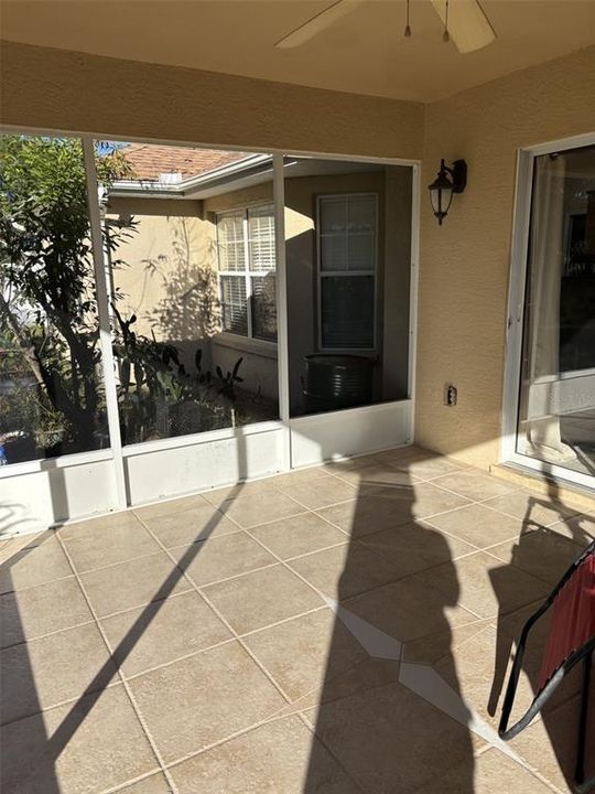 En Venta: $290,000 (2 camas, 2 baños, 2256 Pies cuadrados)