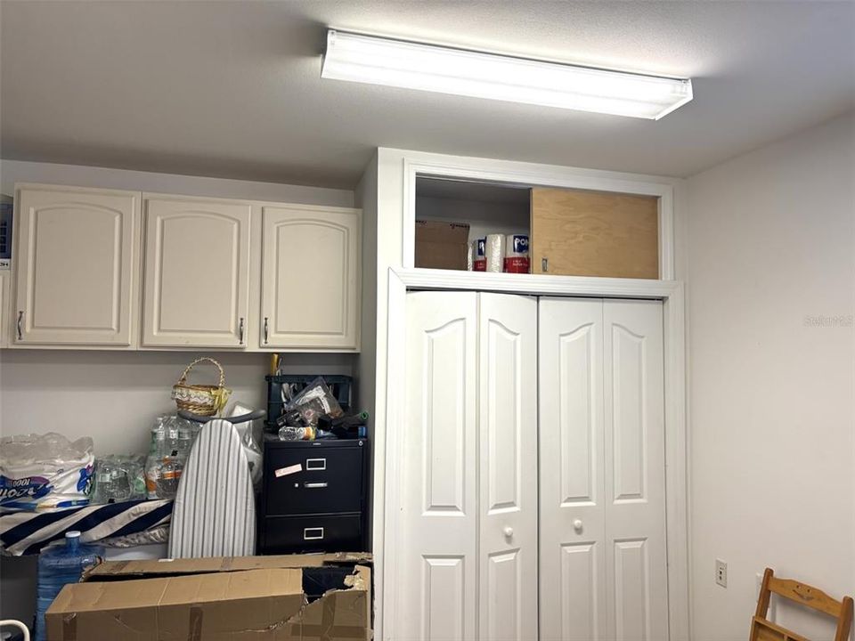 En Venta: $290,000 (2 camas, 2 baños, 2256 Pies cuadrados)