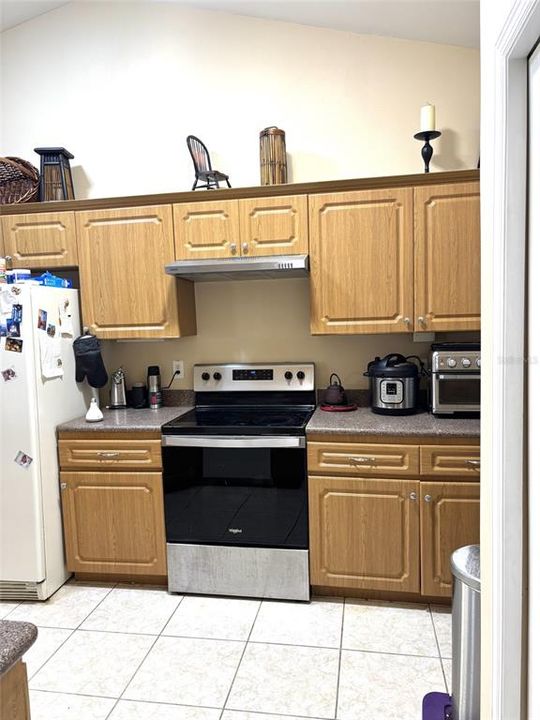 En Venta: $290,000 (2 camas, 2 baños, 2256 Pies cuadrados)