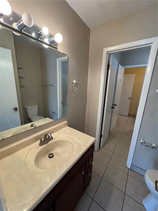 For Sale: $158,000 (2 beds, 2 baths, 1138 Square Feet)