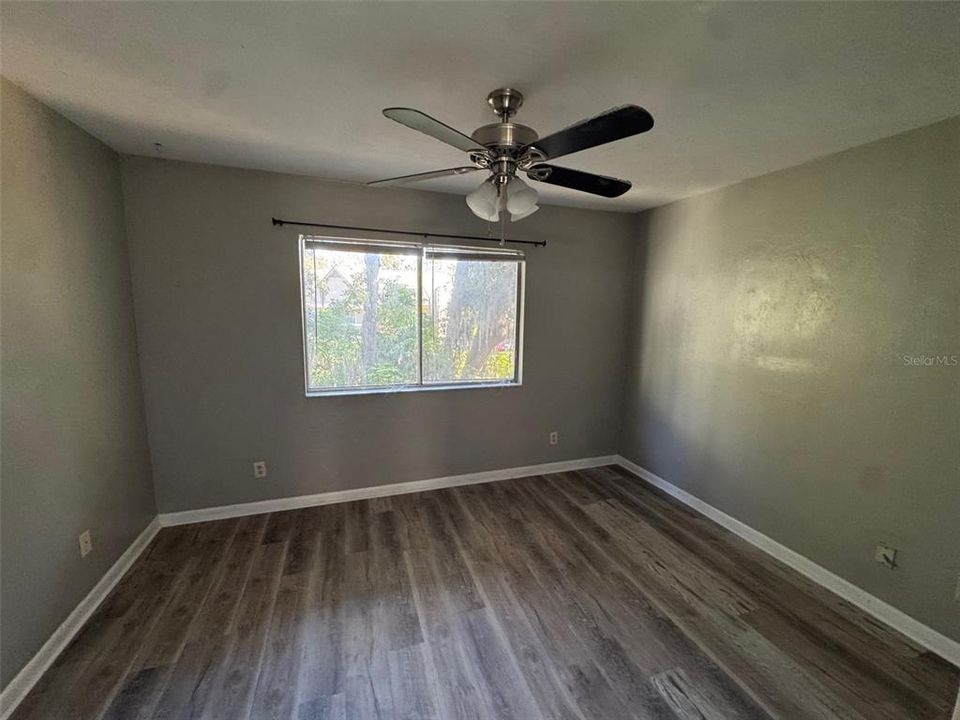 For Sale: $158,000 (2 beds, 2 baths, 1138 Square Feet)