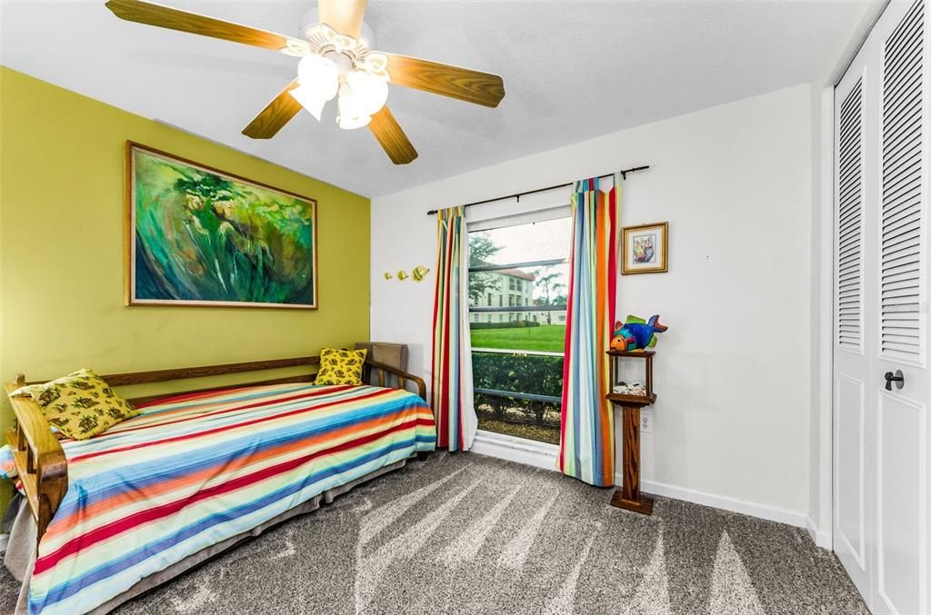 For Rent: $2,995 (2 beds, 1 baths, 900 Square Feet)