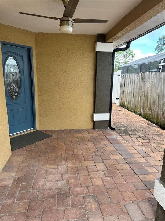 En Venta: $420,000 (4 camas, 2 baños, 1756 Pies cuadrados)