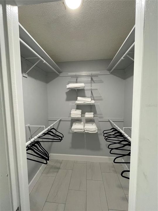 待售: $449,000 (3 贝兹, 2 浴室, 1596 平方英尺)