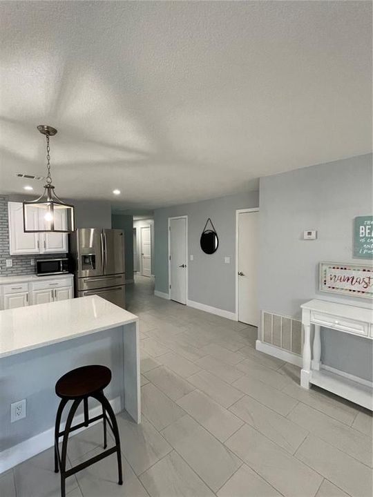 待售: $449,000 (3 贝兹, 2 浴室, 1596 平方英尺)