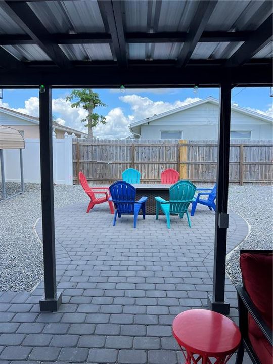 待售: $449,000 (3 贝兹, 2 浴室, 1596 平方英尺)