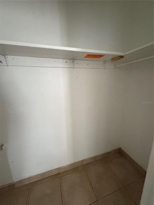 For Rent: $950 (1 beds, 1 baths, 614 Square Feet)