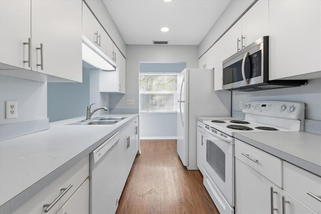 En Renta: $1,200 (2 camas, 2 baños, 1165 Pies cuadrados)