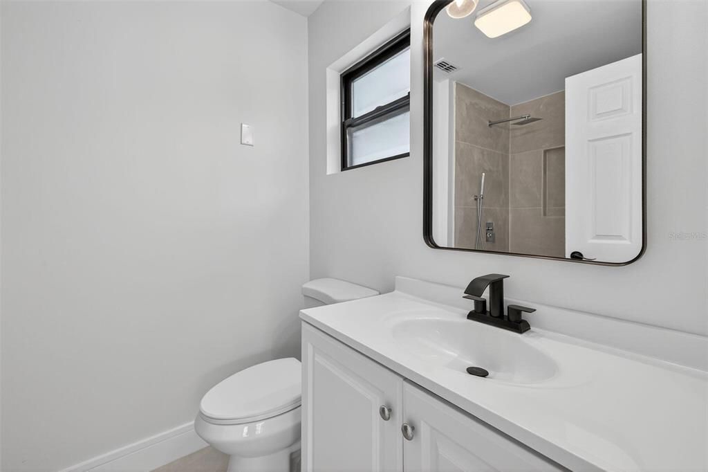 合同活跃: $510,000 (3 贝兹, 2 浴室, 1730 平方英尺)