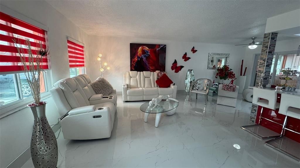 For Sale: $800,000 (4 beds, 2 baths, 2274 Square Feet)