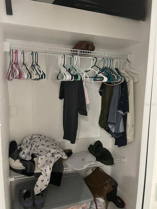 For Sale: $800,000 (4 beds, 2 baths, 2274 Square Feet)