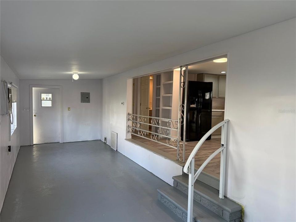 待售: $59,999 (2 贝兹, 1 浴室, 480 平方英尺)