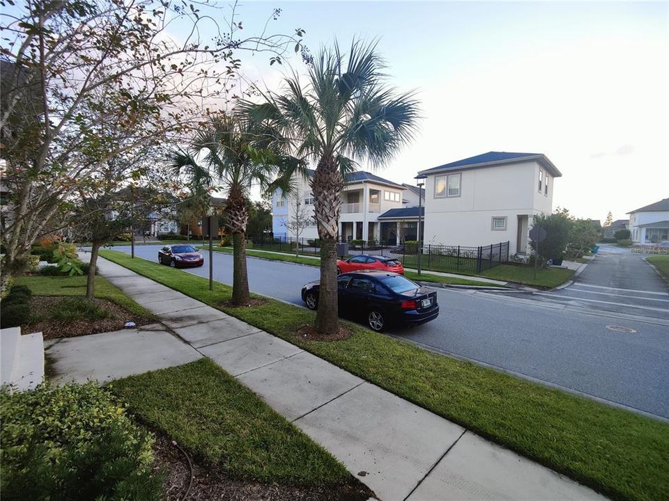 For Rent: $2,689 (3 beds, 2 baths, 1805 Square Feet)