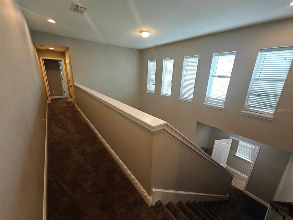 For Rent: $2,689 (3 beds, 2 baths, 1805 Square Feet)