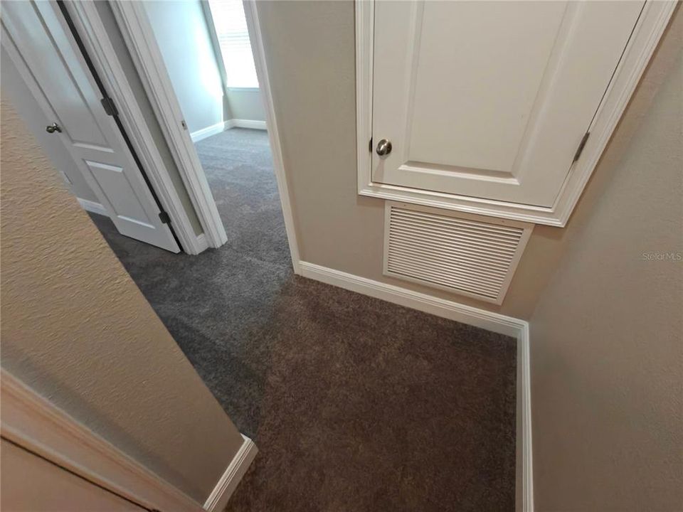 For Rent: $2,689 (3 beds, 2 baths, 1805 Square Feet)