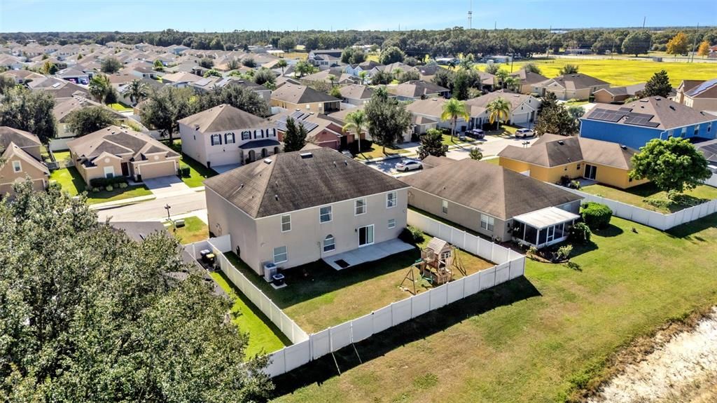 待售: $475,000 (6 贝兹, 4 浴室, 3976 平方英尺)