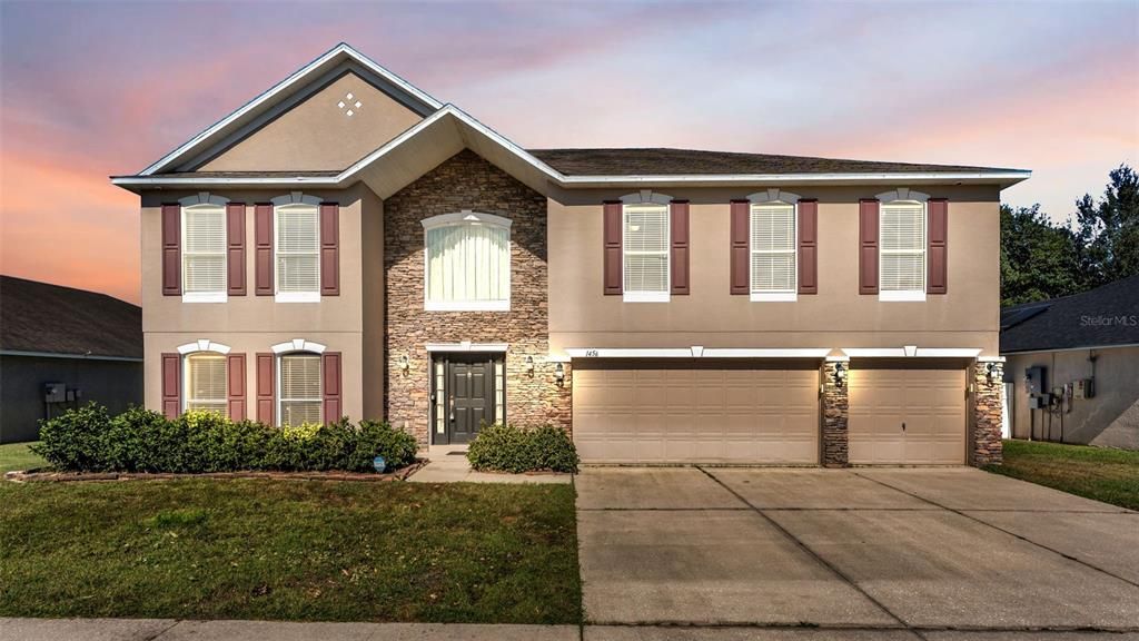 待售: $475,000 (6 贝兹, 4 浴室, 3976 平方英尺)