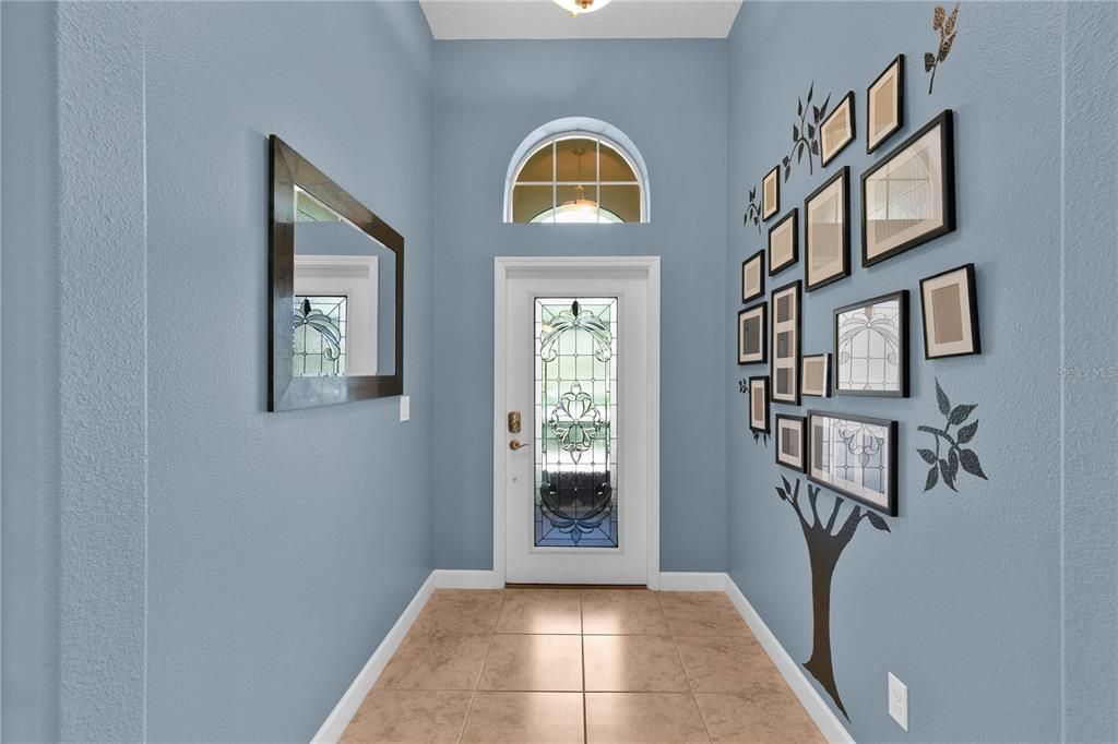 For Sale: $384,900 (3 beds, 2 baths, 1672 Square Feet)