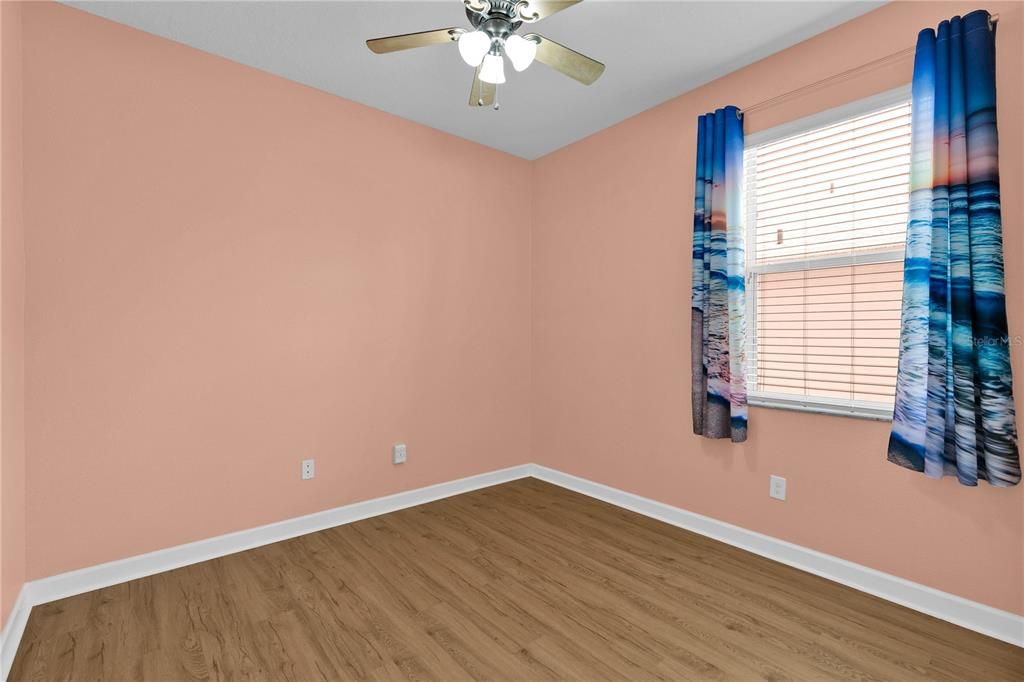 For Sale: $384,900 (3 beds, 2 baths, 1672 Square Feet)