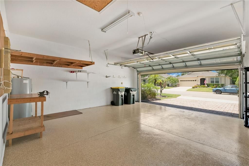 For Sale: $384,900 (3 beds, 2 baths, 1672 Square Feet)