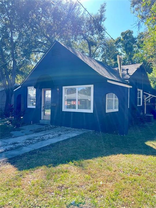 待售: $349,000 (2 贝兹, 1 浴室, 1448 平方英尺)