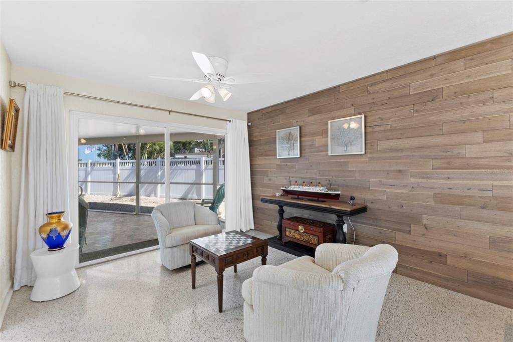 На продажу: $1,375,000 (3 спален, 2 ванн, 1465 Квадратных фут)