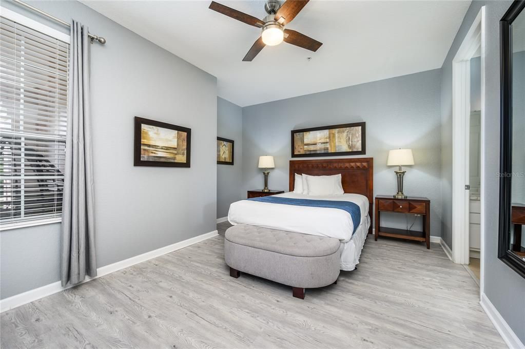 For Sale: $609,000 (2 beds, 2 baths, 1823 Square Feet)