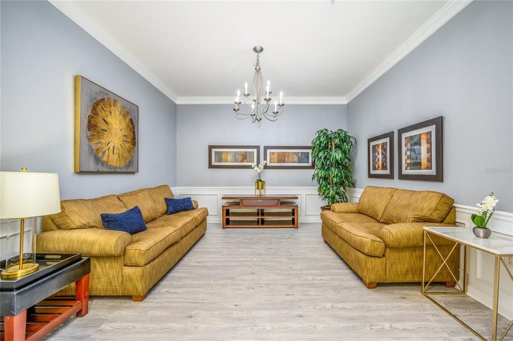 For Sale: $609,000 (2 beds, 2 baths, 1823 Square Feet)