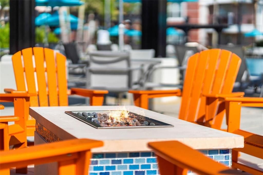 For Sale: $609,000 (2 beds, 2 baths, 1823 Square Feet)