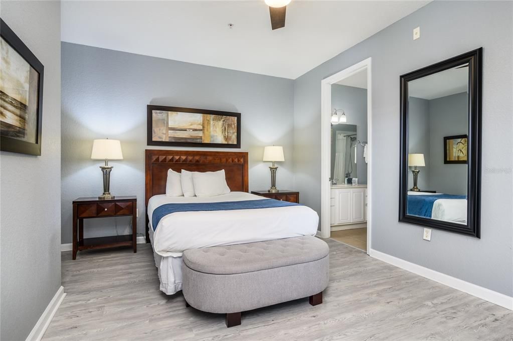 For Sale: $609,000 (2 beds, 2 baths, 1823 Square Feet)