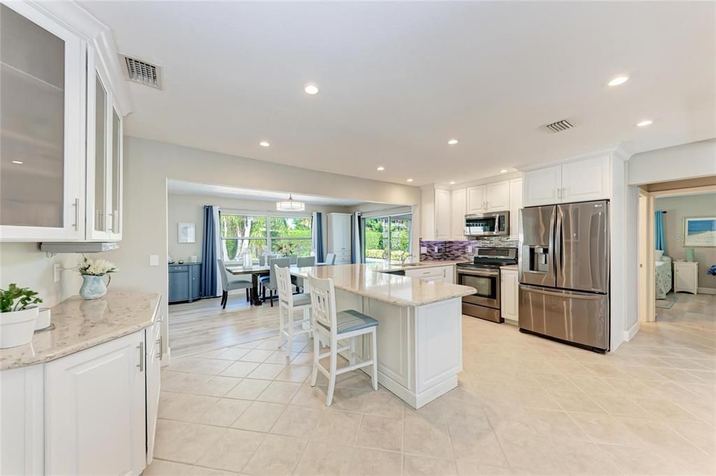 For Sale: $950,000 (4 beds, 3 baths, 2358 Square Feet)