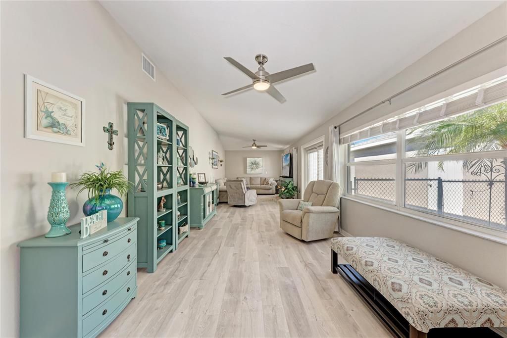 For Sale: $950,000 (4 beds, 3 baths, 2358 Square Feet)