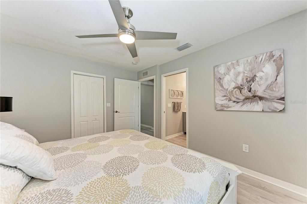 For Sale: $950,000 (4 beds, 3 baths, 2358 Square Feet)