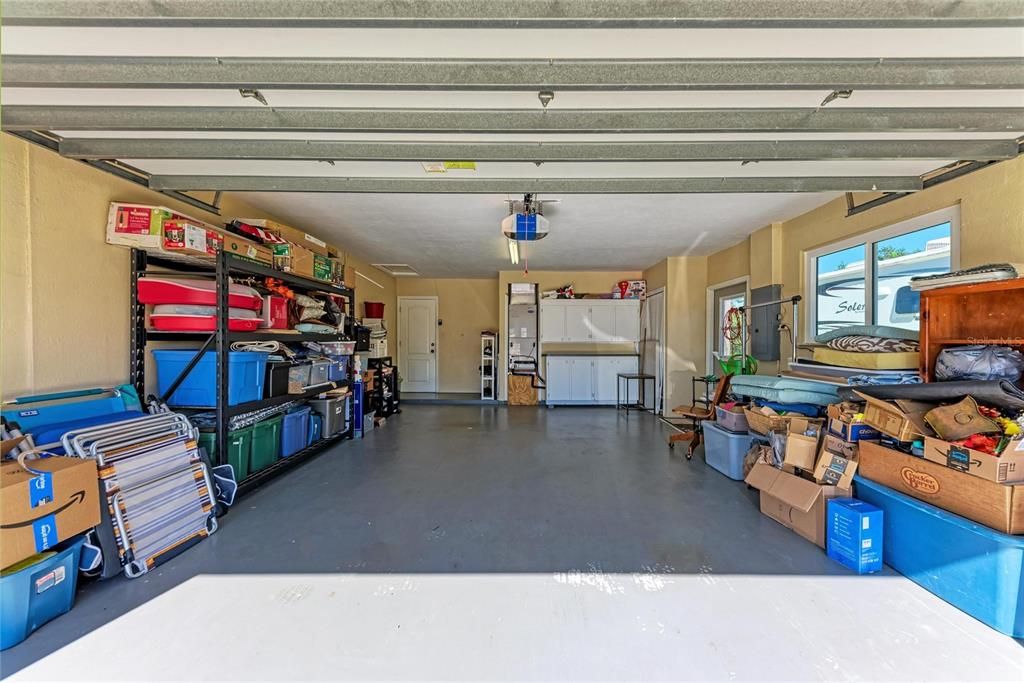 For Sale: $950,000 (4 beds, 3 baths, 2358 Square Feet)